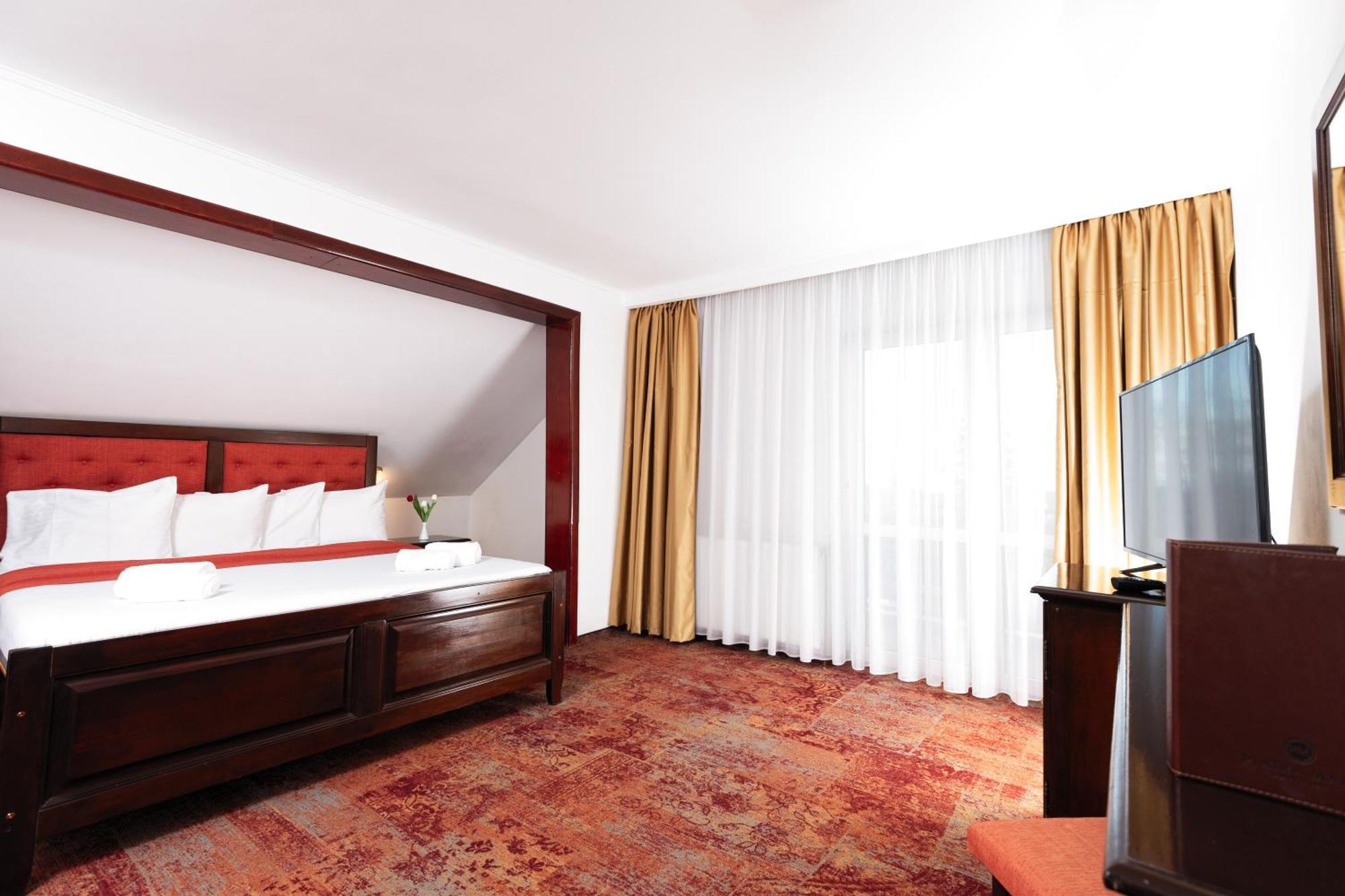 Hotel Piatra Mare Poiana Brasov Ngoại thất bức ảnh